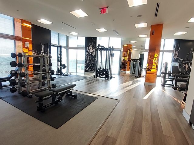 2000 Metropica Way 412, Sunrise, FL 33323