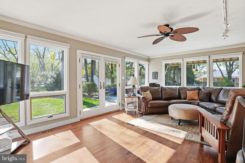 Image 13 of property listing at 28540 HOLDEN RD, Easton, MD 21601