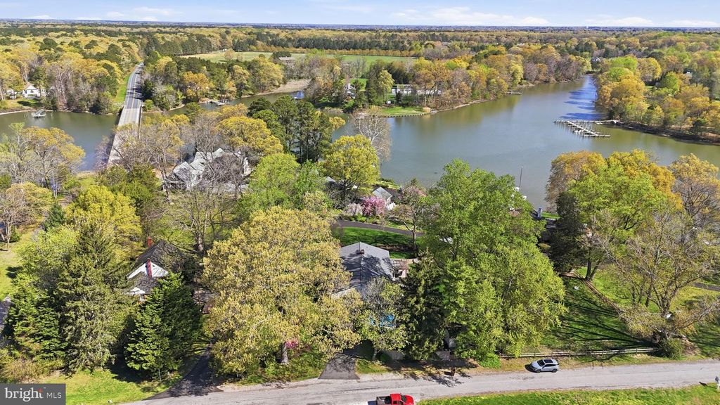 Image 42 of property listing at 28540 HOLDEN RD, Easton, MD 21601