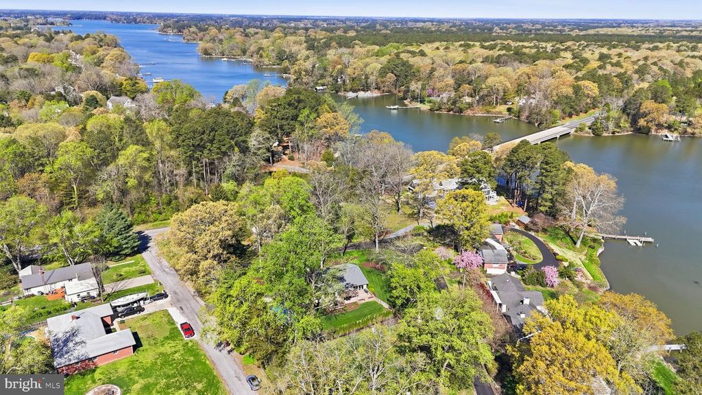 Image 55 of property listing at 28540 HOLDEN RD, Easton, MD 21601