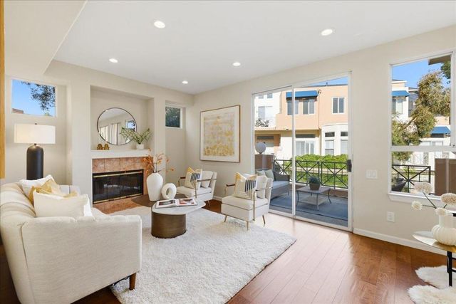 819 Lakeshore Drive, Redwood City, CA 94065