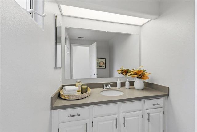 819 Lakeshore Drive, Redwood City, CA 94065