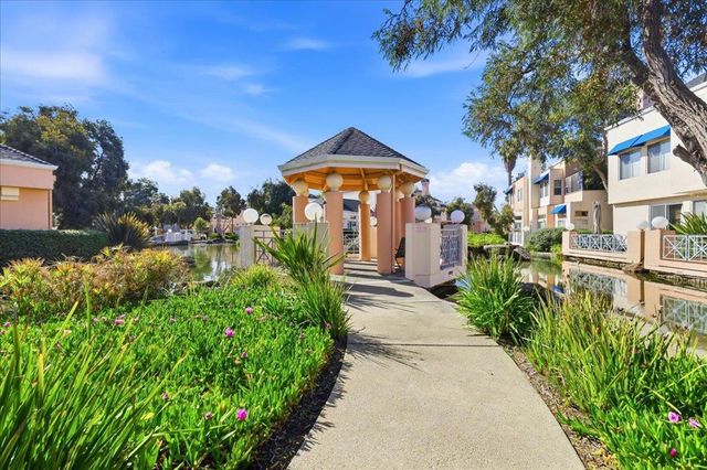 819 Lakeshore Drive, Redwood City, CA 94065