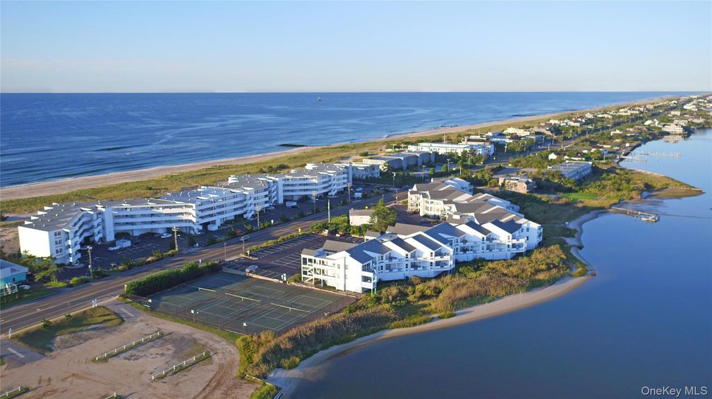 250 Dune Road 119, Westhampton Beach, NY 11978