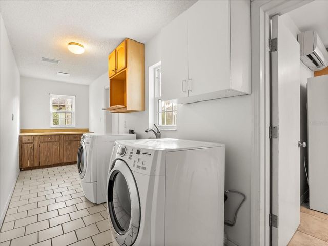 300 SWEETWATER BAY COURT, Longwood, FL 32779