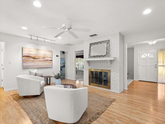 300 SWEETWATER BAY COURT, Longwood, FL 32779