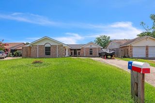 8822 Bisley Lane, Houston, TX 77088