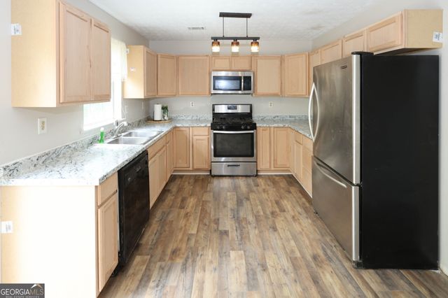 350 Wood Duck Drive, Jonesboro, GA 30238