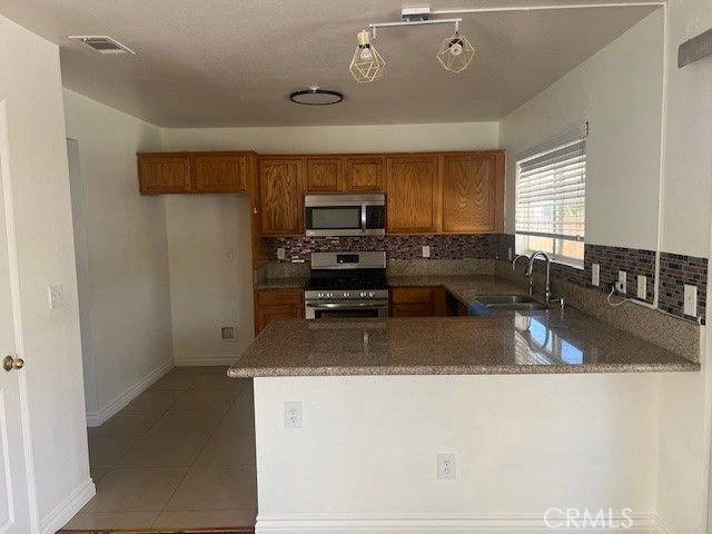 1808 Cave Street, Redlands, CA 92374