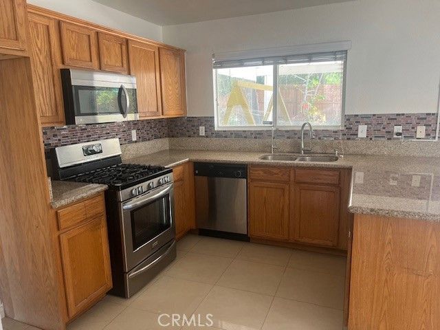 1808 Cave Street, Redlands, CA 92374