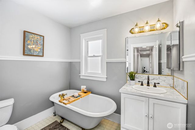 724 Park Drive, Bremerton, WA 98337