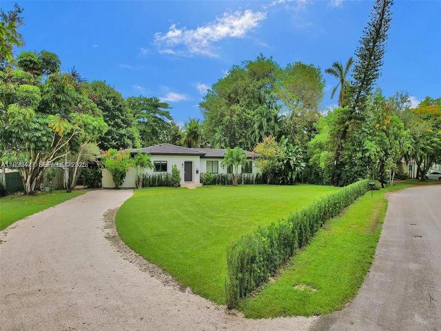 5705 SW 60th Ave NA, South Miami, FL 33143