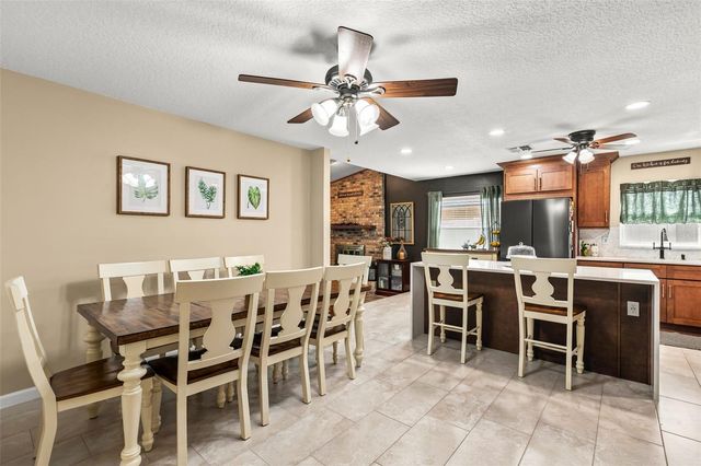 8736 LARWIN LANE, Orlando, FL 32817