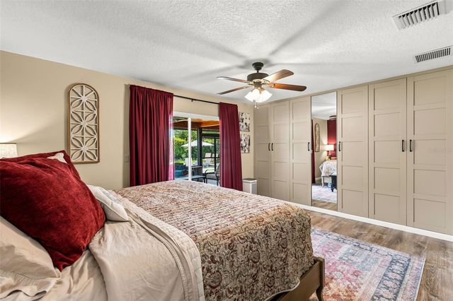 8736 LARWIN LANE, Orlando, FL 32817