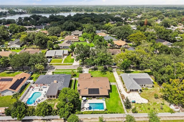 8736 LARWIN LANE, Orlando, FL 32817