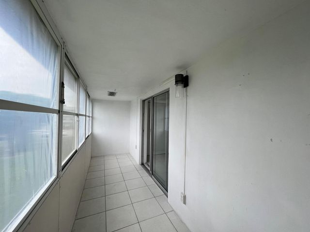 18 Andover A, West Palm Beach, FL 33417