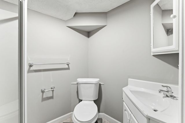 4942 Penn Avenue N, Minneapolis, MN 55430