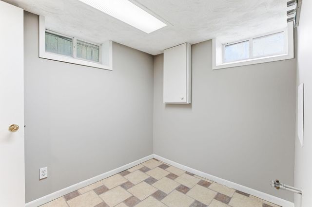 4942 Penn Avenue N, Minneapolis, MN 55430