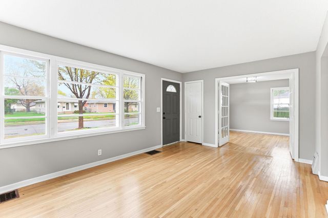 4942 Penn Avenue N, Minneapolis, MN 55430