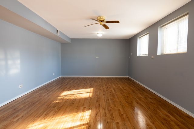 71 CAMBRIDGE Lane, Glendale Heights, IL 60139