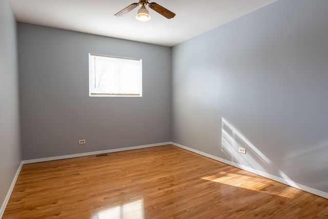 71 CAMBRIDGE Lane, Glendale Heights, IL 60139