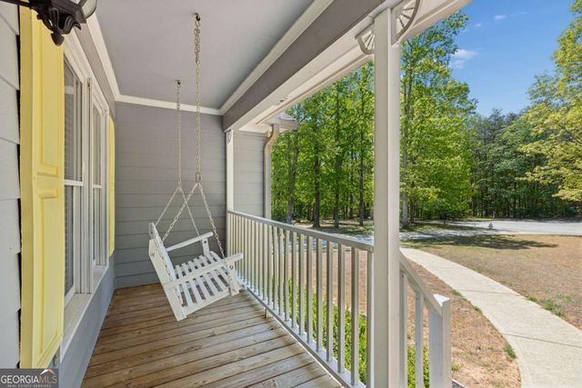 135 Chimney Way, Fairmount, GA 30139