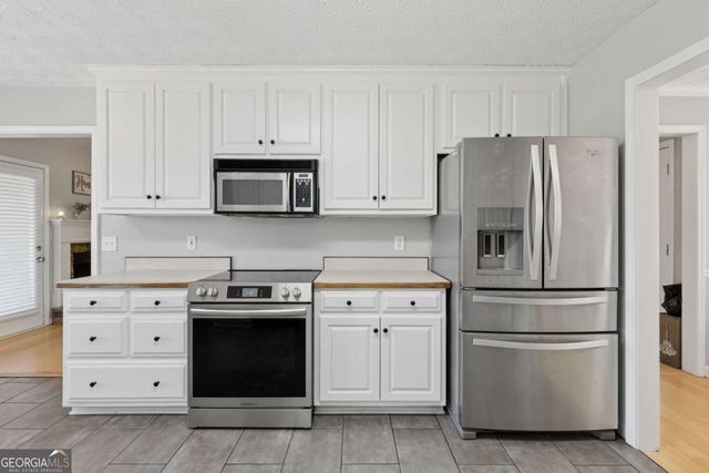 135 Chimney Way, Fairmount, GA 30139
