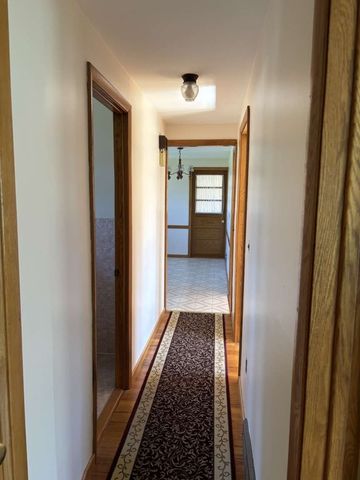 38 Cora Ave, Chicopee, MA 01013