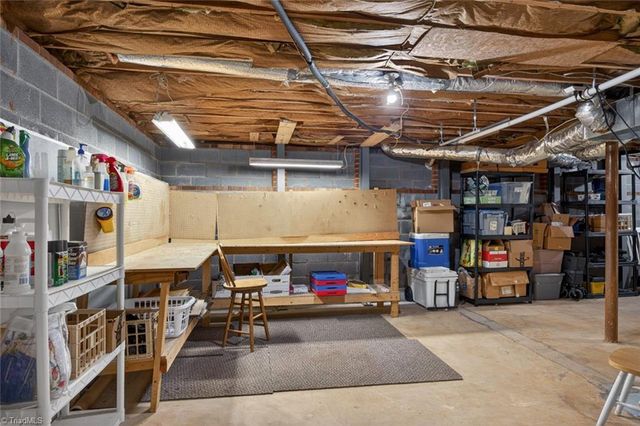 1608 Marblehead Road, Lewisville, NC 27023