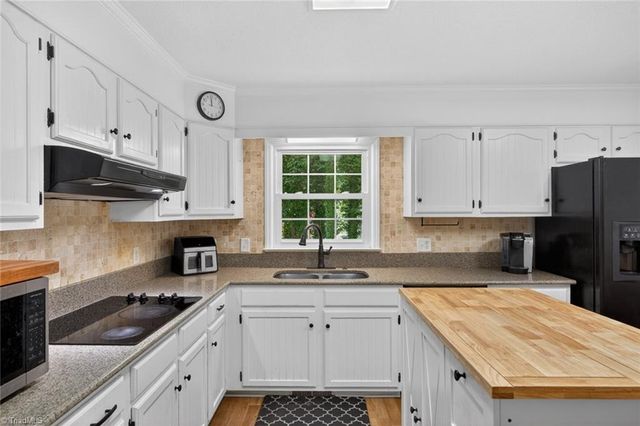 1608 Marblehead Road, Lewisville, NC 27023