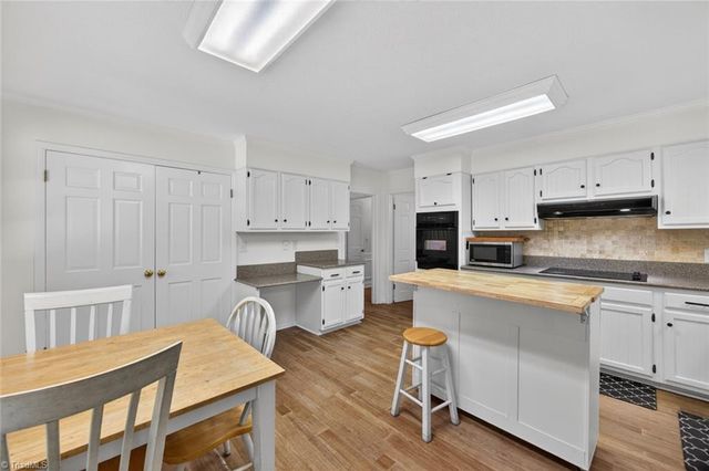 1608 Marblehead Road, Lewisville, NC 27023