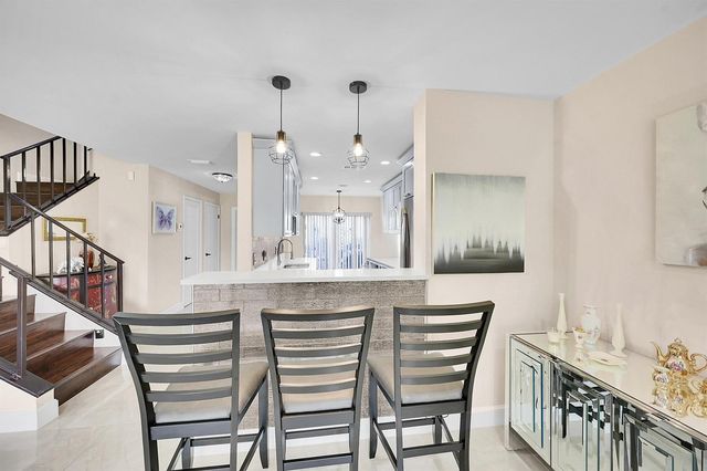 21207 Lago Circle, Boca Raton, FL 33433