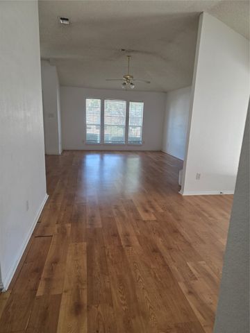 1148 Lake Bluff Drive, Little Elm, TX 75068