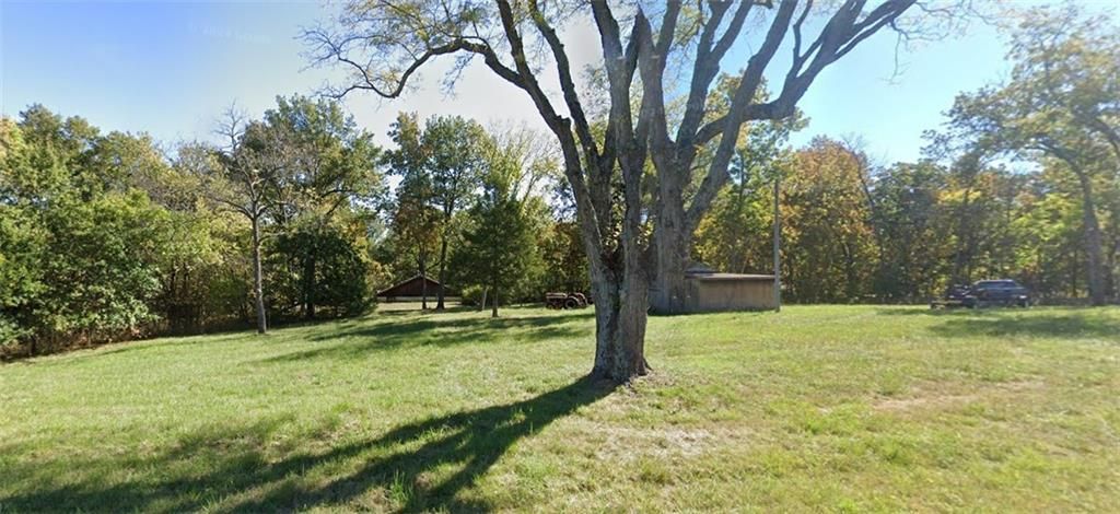 11719 S Hunt Road, Lone Jack, MO 64070