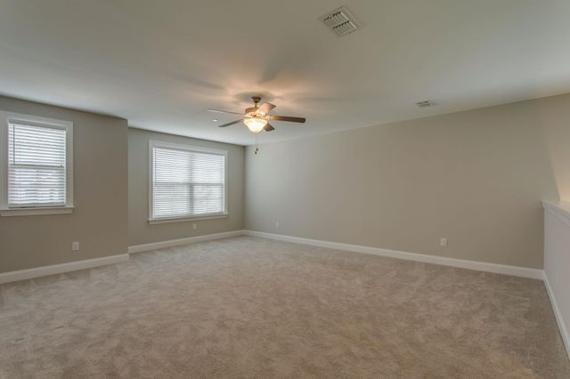 8046 Warren Dr, Nolensville, TN 37135