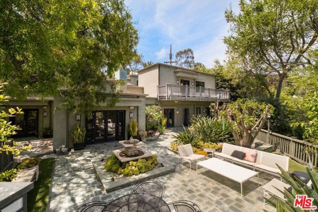 7770 Firenze Avenue, Los Angeles, CA 90046