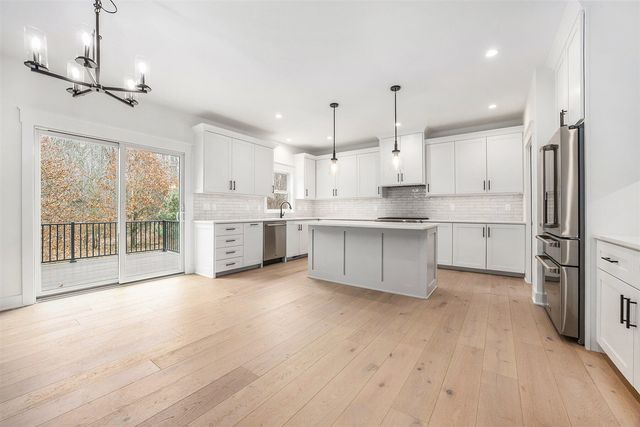 10188 Whitneyville Avenue, Alto, MI 49302