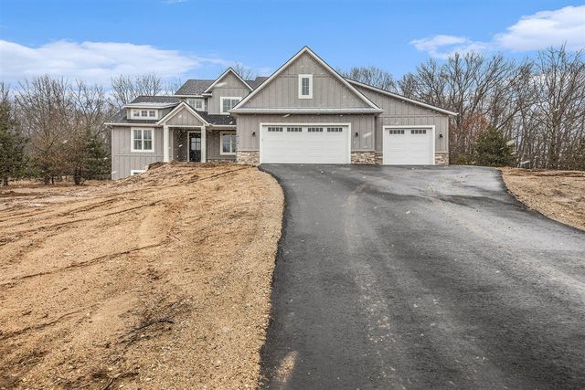 10188 Whitneyville Avenue, Alto, MI 49302