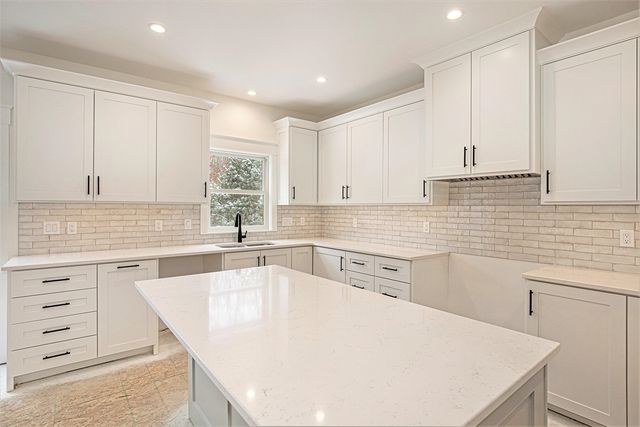 10188 Whitneyville Avenue, Alto, MI 49302