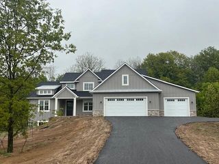 10188 Whitneyville Avenue, Alto, MI 49302