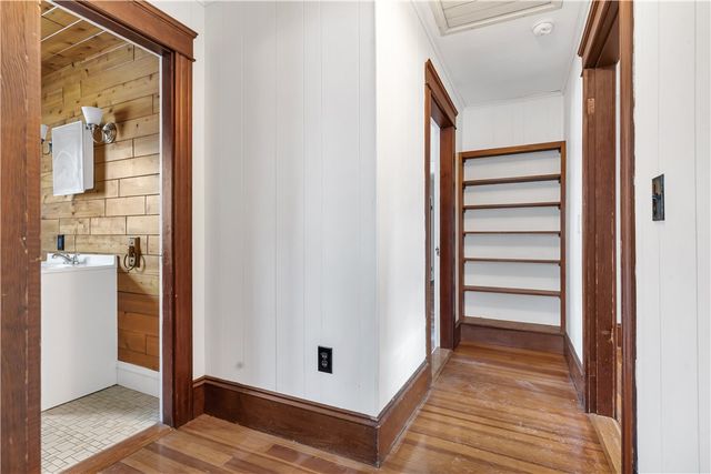 19 Sherwood Avenue, North Providence, RI 02911