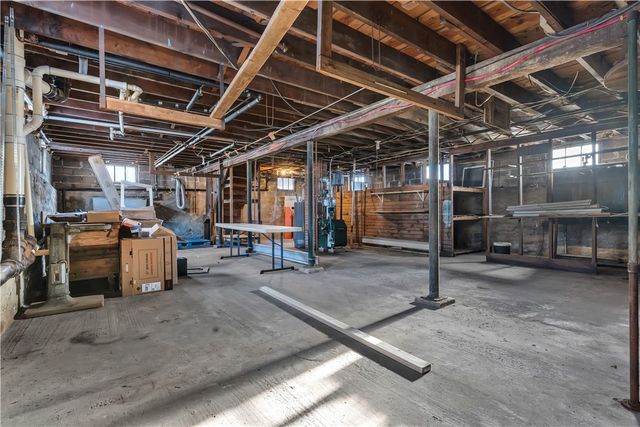 19 Sherwood Avenue, North Providence, RI 02911