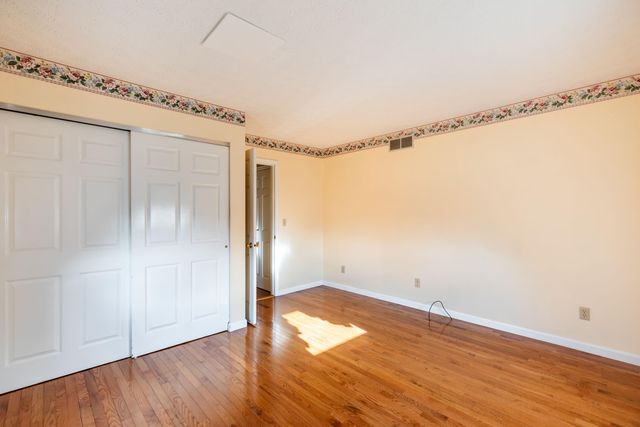 203 Buckingham Drive, Florence, KY 41042