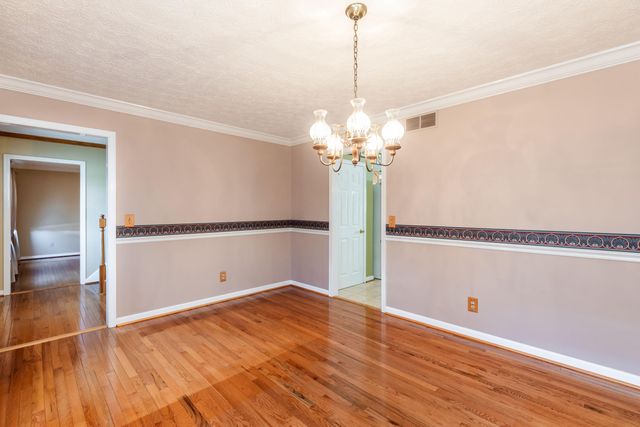 203 Buckingham Drive, Florence, KY 41042