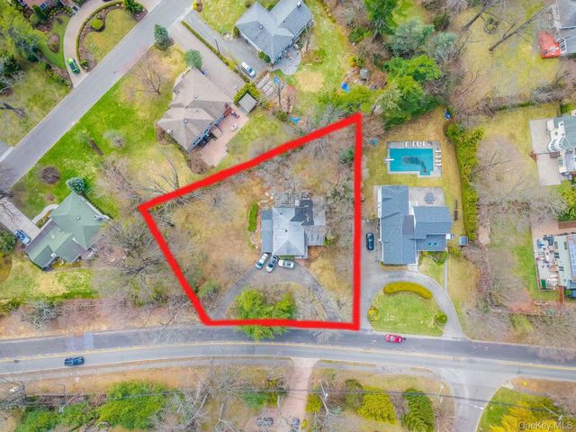 71 Horace Harding Boulevard, Great Neck, NY 11020