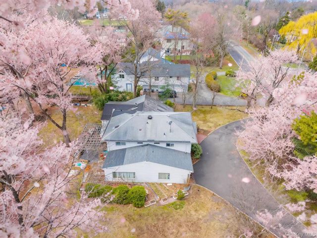 71 Horace Harding Boulevard, Great Neck, NY 11020