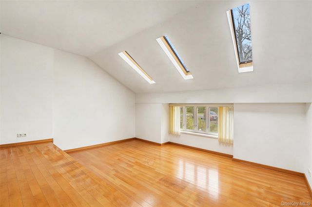 71 Horace Harding Boulevard, Great Neck, NY 11020