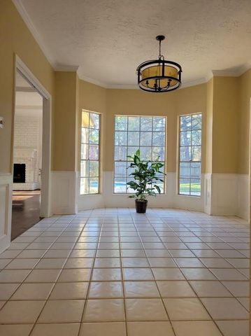 9911 Oxted Lane, Spring, TX 77379