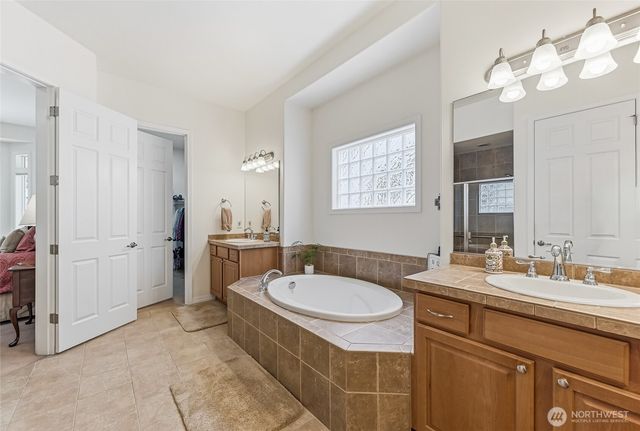 24242 NE 131st Terrace, Redmond, WA 98053