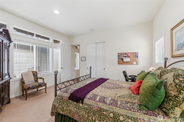 24242 NE 131st Terrace, Redmond, WA 98053